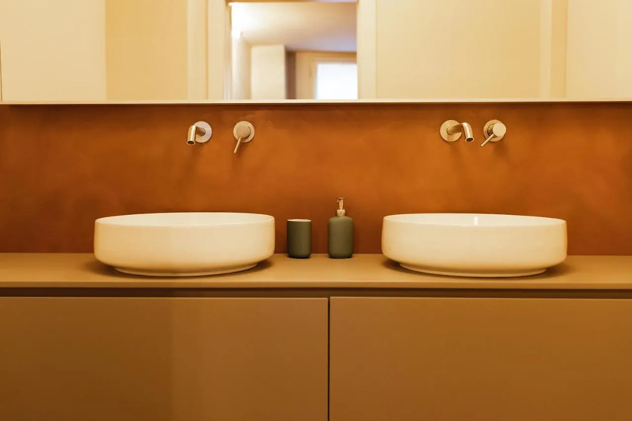 Apartament Private Parking Centro Storico: L'Affresco Bolonia 0*,