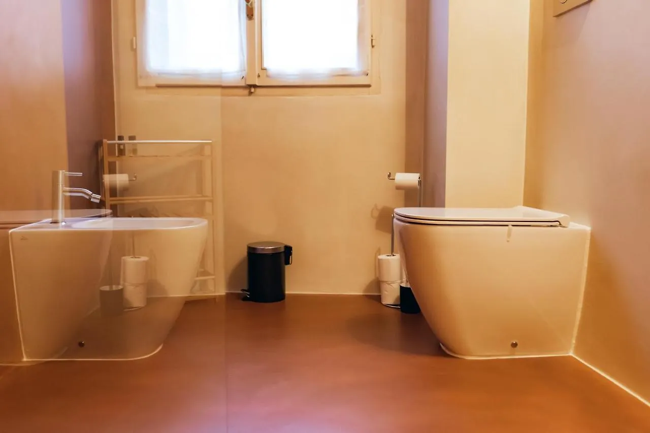 Apartament Private Parking Centro Storico: L'Affresco Bolonia