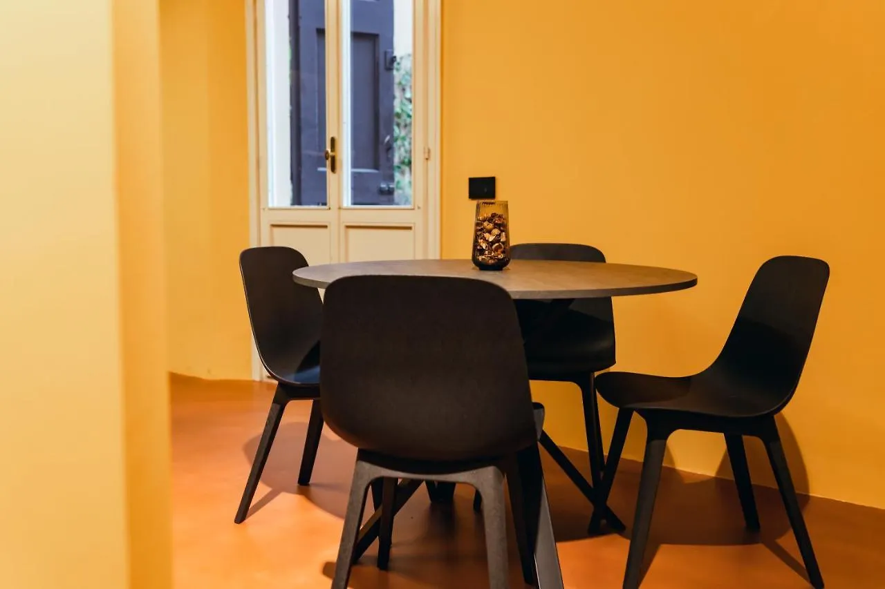 Apartament Private Parking Centro Storico: L'Affresco Bolonia