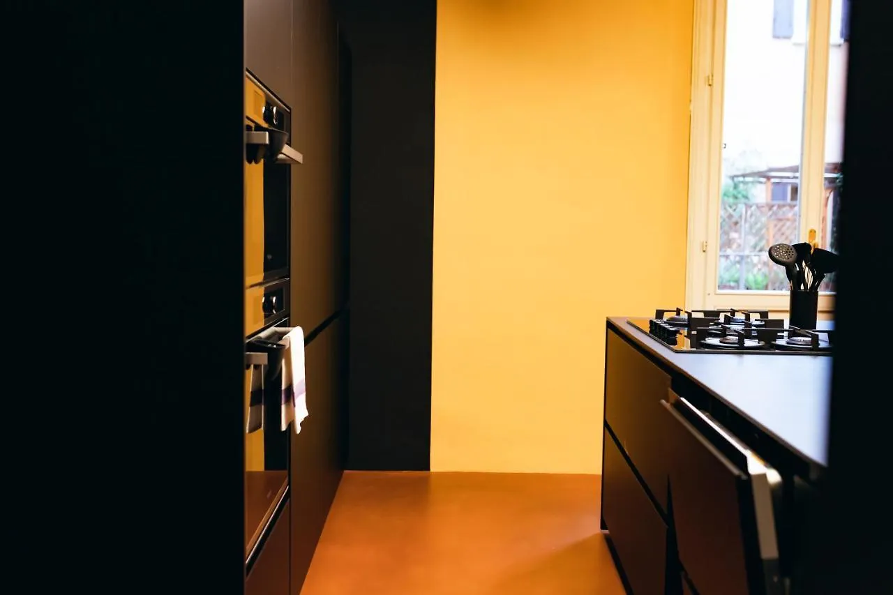 Apartament Private Parking Centro Storico: L'Affresco Bolonia